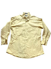 Load image into Gallery viewer, IZOD Shirt Adult Large 16.5 32/33 Yellow Silky Poplin Button Up Casual Dress Men