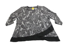 Load image into Gallery viewer, Ruby Rd Shirt Womens 1X Gray Black AOP Paisley Boho Spandex Tunic Blouse Plus