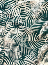 Load image into Gallery viewer, Levis Shirt Adult Small Green Standard Fit AOP Tropical Hawaiian Aloha Mens