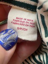 Load image into Gallery viewer, Levis Shirt Adult Small Green Standard Fit AOP Tropical Hawaiian Aloha Mens