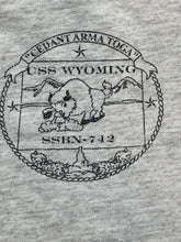 Load image into Gallery viewer, VTG USS Wyoming Shirt Adult 2XL XXL Gray US Submarine Force Cedant Arma Toga Men