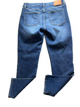 Load image into Gallery viewer, Lucky Brand Jeans Womens 12/31 (34x27) Blue Regular Fit Whiskered Tapered Denim