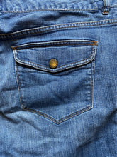 Load image into Gallery viewer, Lauren Ralph Lauren Jeans Womens 16 (39x29) Blue Denim Stretch Flap Pockets LRL