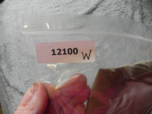 Load image into Gallery viewer, LL Bean Pants Womens Extra Large Capri Cropped Tropicwear Outdoor Hiking Ladies