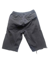 Load image into Gallery viewer, Carbon Shorts Womens Medium Freedom Flex Flat Front Cut Off Hem Drawstring Lady