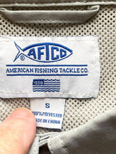 Load image into Gallery viewer, AFTCO Shirt Adult Small Gray Fishing Mesh Performance Flap Pockets Outdoor Men