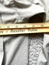 Load image into Gallery viewer, AFTCO Shirt Adult Small Gray Fishing Mesh Performance Flap Pockets Outdoor Men