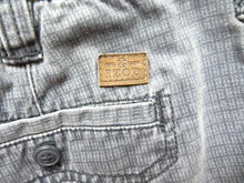 Load image into Gallery viewer, IZOD Shorts Adult 40 Cargo Pockets Outdoor Utility Baggy Workwear 10 Inseam Mens