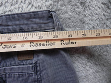 Load image into Gallery viewer, IZOD Shorts Adult 40 Cargo Pockets Outdoor Utility Baggy Workwear 10 Inseam Mens