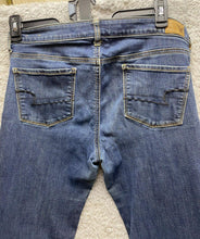 Load image into Gallery viewer, American Eagle Outfitters Jeans Womens 12 (34x29) Skinny Super Stretch Denim