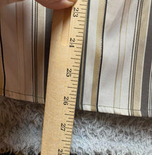 Load image into Gallery viewer, Blue Diamond Shirt Womens 1X Button Up Collared Blouse Stretch Plus Ladies