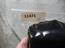 Load image into Gallery viewer, BKE Pants Womens 31 Stretch Tapered Flat Front Buckle Spandex Dark Wash Ladies