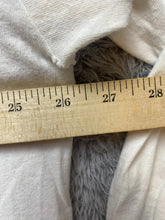 Load image into Gallery viewer, VTG Kingsmen Shirt Adult 2XL XXL Ivory Single Stitch SCIAC Basketball 90s Mens