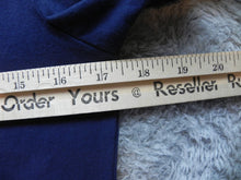 Load image into Gallery viewer, Duluth Trading Shirt Womens Medium V-Neck Short Sleeve Classic Spandex Ladies