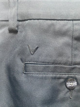 Load image into Gallery viewer, Callaway Shorts Adult 36 Flat Front Chino Stretch Golfing Golf Casual Mens