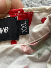 Load image into Gallery viewer, VTG VATPAVE Shirt Adult 2XL XXL Red White AOP Strawberry Button Up Hawaiian Mens