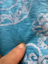 Load image into Gallery viewer, Fresh Produce Shirt Womens Medium Blue Tunic AOP Paisley Lagenlook Boho Blouse