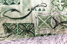 Load image into Gallery viewer, Howie Shirt Adult Extra Large Green Button Up AOP Ocean Fish Hawaiian Aloha Mens