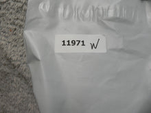 Load image into Gallery viewer, Banana Republic Shorts Womens 14 36W Flat Front 8.5 Inseam Chino Casual Ladies