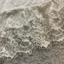Load image into Gallery viewer, Intimately Free People Shirt Womens Small Lace Trim Cami White Fairycore Flowy