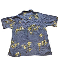 Load image into Gallery viewer, Hilo Hattie Shirt Adult Extra Large Button Up Camp AOP Bamboo Hawaiian Rayon Men