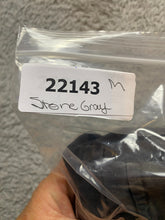 Load image into Gallery viewer, Levis Shorts Adult 30x9 Stone Gray Cargo Pockets Outdoor Workwear Baggy Mens