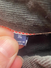 Load image into Gallery viewer, 7 Diamonds Shirt Adult Extra Large Forest Green Corduroy Regular Fit Casual Mens