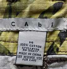 Load image into Gallery viewer, Cabi Mini Skirt Womens 14 Green Camo Raw Hem Cargo Pockets Grunge Ladies