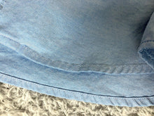 Load image into Gallery viewer, Bonobos Shirt Adult Medium Slim Fit Button Up Long Sleeve Casual Chambray Mens