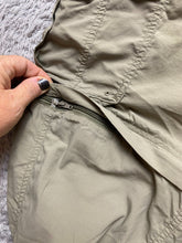 Load image into Gallery viewer, Columbia Pants Adult Medium (33x28) Tan Packable Convertible Fishing Hiking Mens