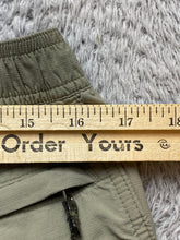 Load image into Gallery viewer, Columbia Pants Adult Medium (33x28) Tan Packable Convertible Fishing Hiking Mens