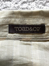 Load image into Gallery viewer, Toad & Co Shirt Adult Large Taupe Button Up Houndstooth Casual Chest Pocket Mens