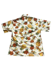 Load image into Gallery viewer, Grant Thomas Shirt Adult Medium Beige AOP Pineapple Flower Hawaiian Aloha Mens