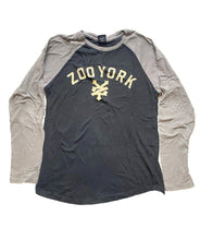 Load image into Gallery viewer, Zoo York Shirt Youth Large Black Gray Raglan Streetwear Skater Pullover Boys