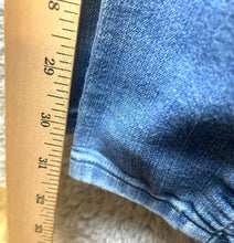 Load image into Gallery viewer, PrAna Jeans Womens 4/27 (31x31) Tapered Leg Medium Wash 5 Pocket Denim Ladies