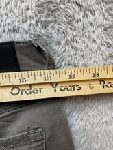 Load image into Gallery viewer, Blank NYC Jeans Adult 32x28 Gray Wooster Slim Fit Spandex Straight Leg Mens NWT