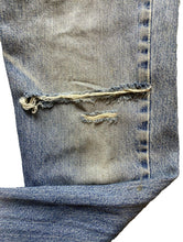 Load image into Gallery viewer, Levi's Jeans Womens 26x27.5 Blue Fade Straight Leg Distressed Thrashed Denim