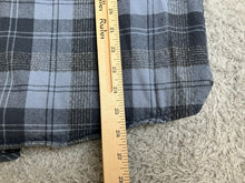 Load image into Gallery viewer, Voyager Shirt Adult Large Blue Gray Button Up Flap Pockets Flannel USA Mens