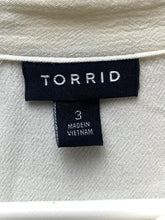 Load image into Gallery viewer, Torrid Shirt Womens 3 3X Ivory Button Up Rayon Loose Boxy Peasant Casual Plus