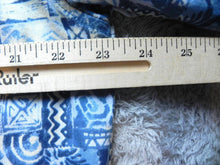 Load image into Gallery viewer, Casual Life Shirt Adult Large Weekender Limited Edition Rayon Hawaiian Mens