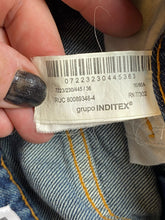 Load image into Gallery viewer, ZARA Jeans Womens 4 (27x27) Blue Denim Tapered Zip Fly 5 Pockets Casual Ladies