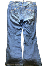 Load image into Gallery viewer, Roca Wear Jeans Womens 22 (43x33) Blue Denim Spandex Stretch Flared Embroidery