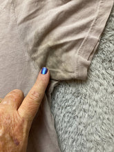 Load image into Gallery viewer, Microphone Shirt Adult Medium Ice Gray Speak Your Mind Streetwear Pullover Mens