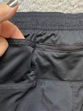 Load image into Gallery viewer, Umbro Shorts Womens Extra Large (33x3.5) Black Drawstring Running Workout Ladies