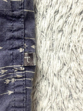 Load image into Gallery viewer, Toad & Co Shirt Adult Large Slate Gray AOP Arrow Button Up Organic Casual Mens