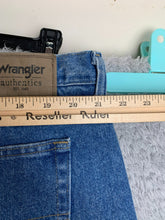 Load image into Gallery viewer, Wrangler Jeans Adult 42x36 Blue Authentic Straight Baggy Denim ZM200LS Mens NWT