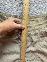 Load image into Gallery viewer, The North Face Shorts Womens Large (34x4.5) Khaki Drawstring Nylon Spandex