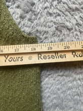 Load image into Gallery viewer, Tommy Bahama Shirt Womens Medium Green Knitted Tank Blouse V-Neck Casual Ladies