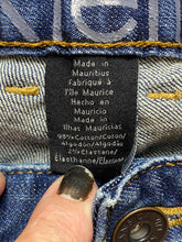 Load image into Gallery viewer, Calvin Klein Jeans 30/10 (34x20) Blue Denim Cropped Capri Cuffed Whiskered Lady