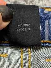 Load image into Gallery viewer, Calvin Klein Jeans 30/10 (34x20) Blue Denim Cropped Capri Cuffed Whiskered Lady